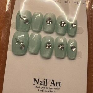 Mint Mirage – Rhinestone French Tip Nail Set (10pc, M)